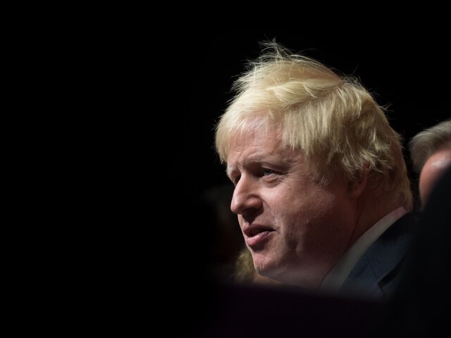 Борис Джонсон сложил с себя полномочия депутата британского парламента