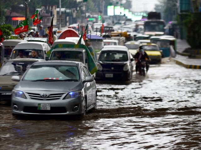 Из-за дождей в Пакистане погибли более 20 человек – СМИ