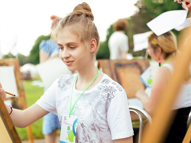 Масштабный профориентационный фестиваль для старшеклассников пройдет в Москве 18 июня