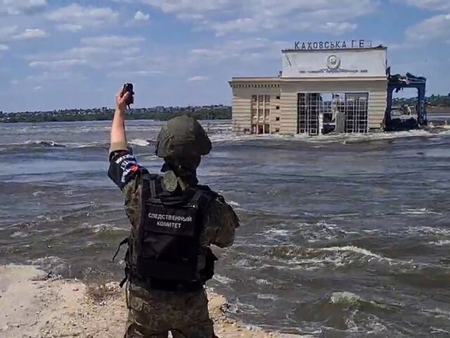 Ситуация с Каховской ГЭС может поменять планы Киева по контрнаступлению – СМИ