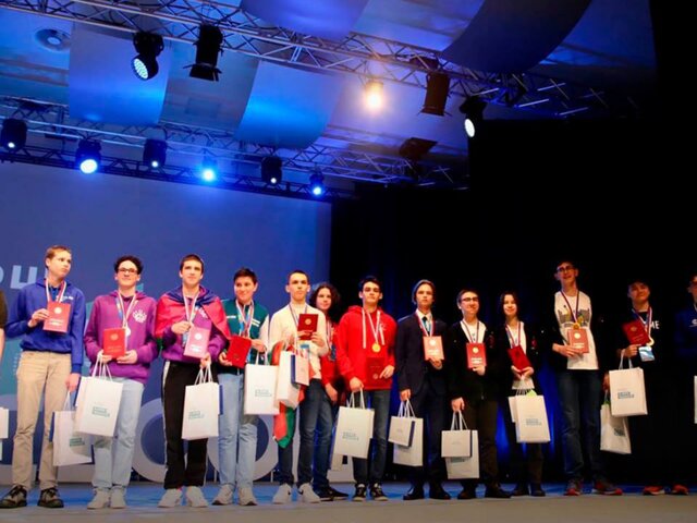 Собянин поздравил столичных школьников с первыми победами на Всероссийской олимпиаде