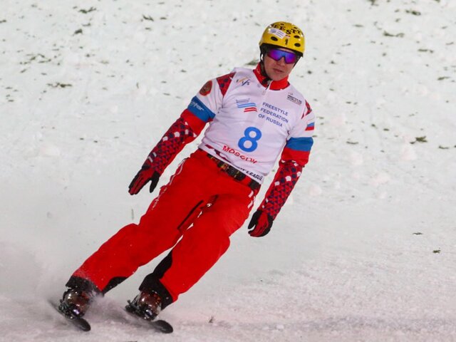 Умер чемпион мира 2021 года по лыжной акробатике россиянин Павел Кротов