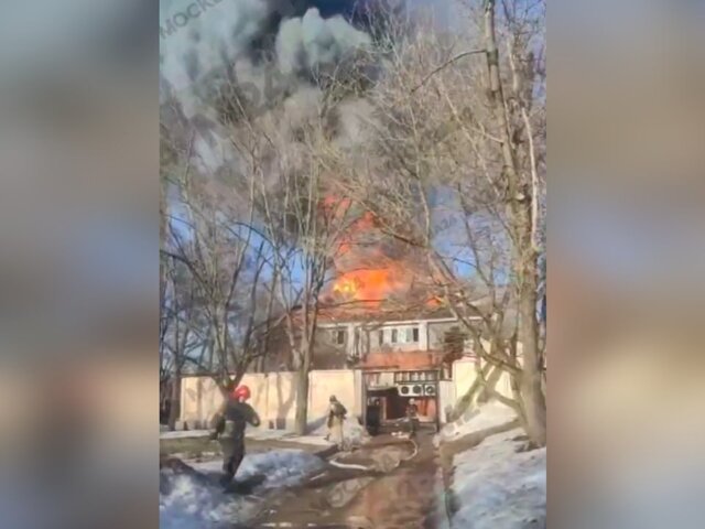 Пожар в грузинском ресторане на юге Москвы ликвидировали