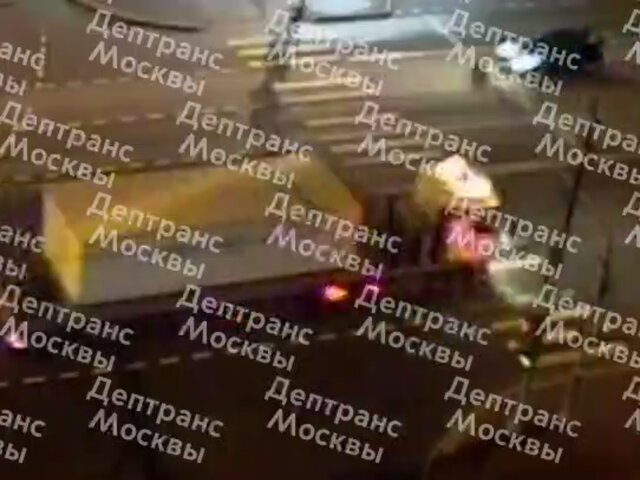 На северо-востоке Москвы грузовик сбил пешехода