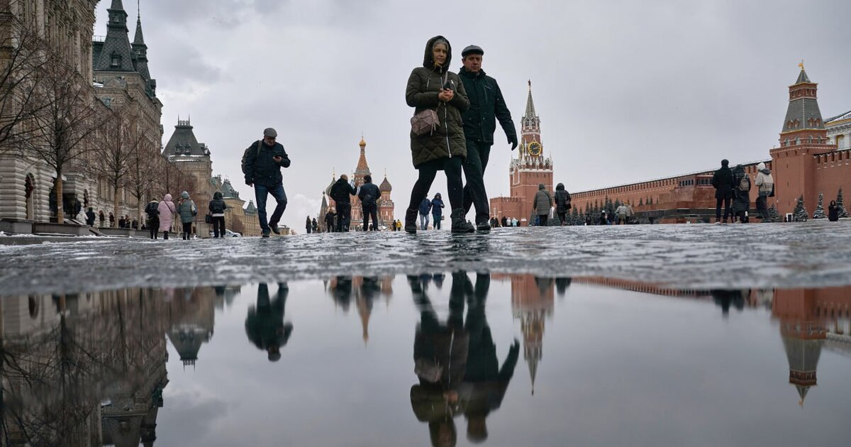 Погода в москве 18 апреля 2024. Снег в Москве. Похолодание в Москве.