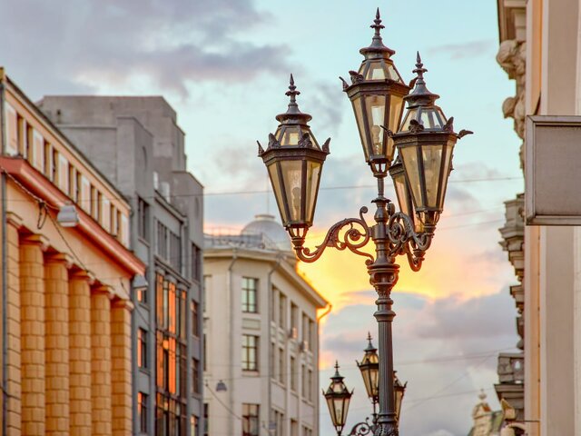 Наружное освещение в Москве перевели на летний режим работы