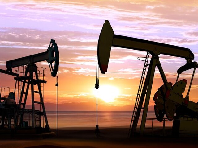 Решение ОПЕК+ сократить добычу нефти нанесет по Западу тройной удар – СМИ