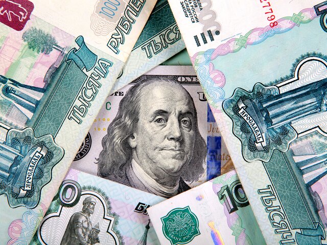 Стремление Запада сжечь рубль привело к укреплению экономики России – СМИ