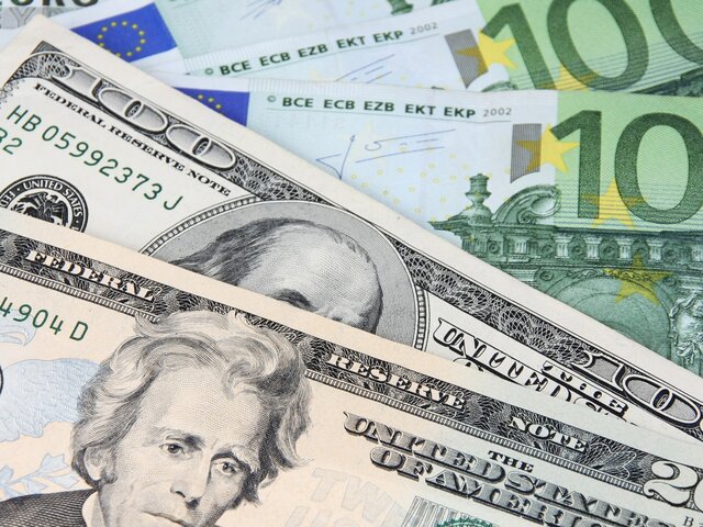Экономист назвал причины, по которым ЦБ РФ может ввести лимит на покупку валюты