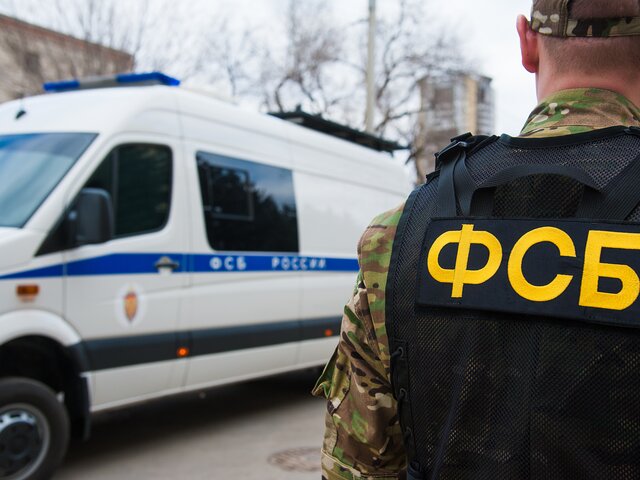 ФСБ задержала двух участников террористического батальона в Крыму