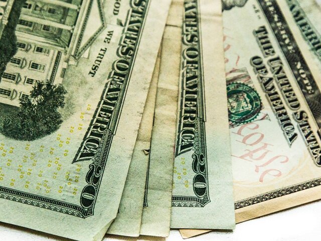 Замглавы МИД РФ заявил, что доллар стал токсичной валютой для повседневных операций