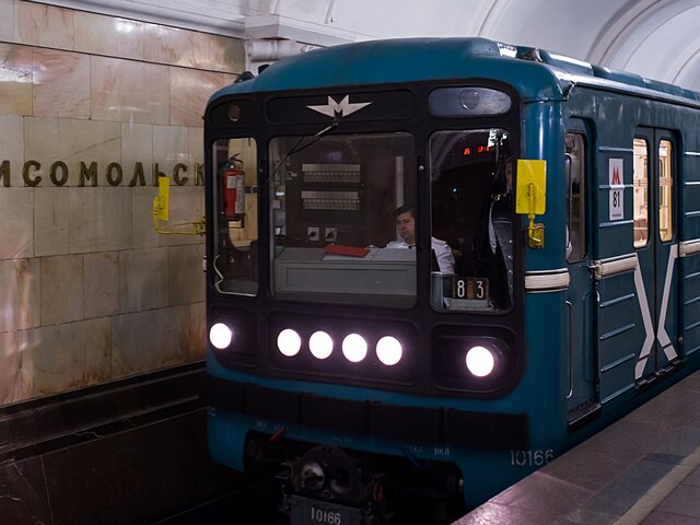 Интервалы поездов временно увеличивали на Кольцевой линии метро