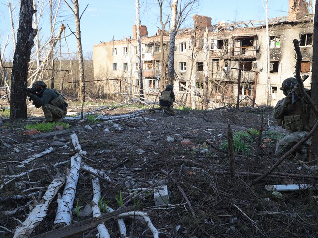 Огонь артиллерии приостановят в Артемовске на время приезда журналистов США – Пригожин