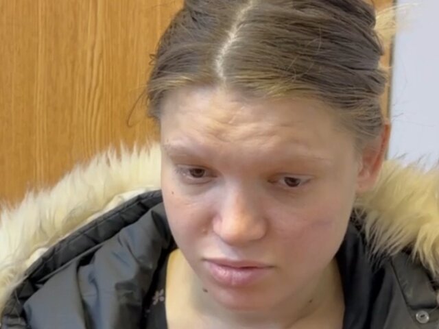 Опубликовано видео допроса подозреваемой в убийстве младенца в туалете поезда в Москве