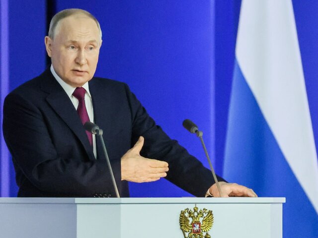 Путин внес в Госдуму законопроект о приостановлении участия РФ в ДСНВ