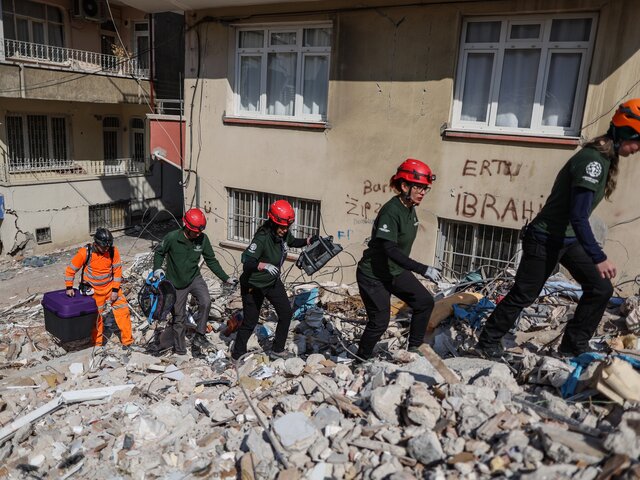 Трое человек погибли в результате землетрясения в Хатае