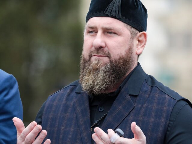 Соратник Кадырова объяснил планы объявить главу Чечни "отцом народа"