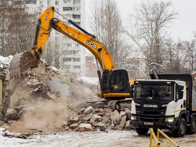 В Москве снесли 16 старых домов по программе реновации в январе