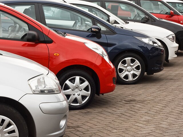 Кабмин продлил упрощенные требования к сертификации автомобилей до 1 июня 2023 года