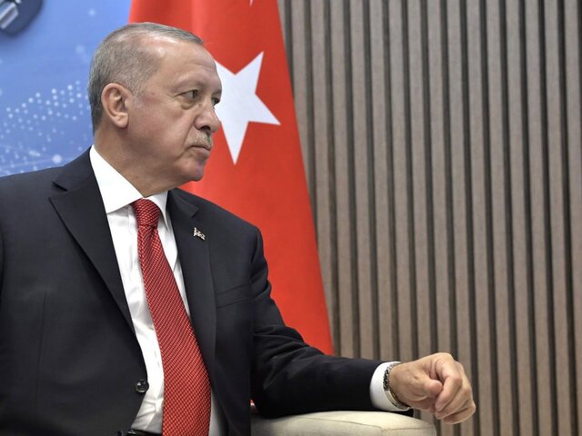 Эрдоган объявил в Турции общенациональный траур в связи с землетрясением