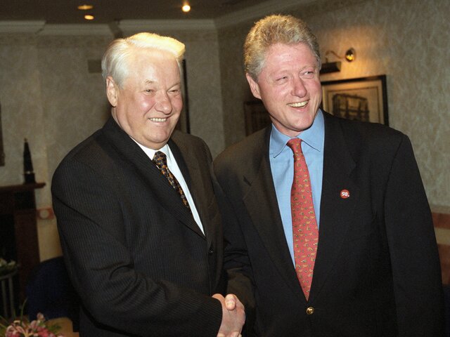 Билл Клинтон обещал Ельцину тесное сотрудничество – национальный архив США