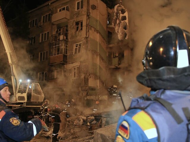 Число погибших при взрыве газа в пятиэтажке Новосибирска выросло до 9