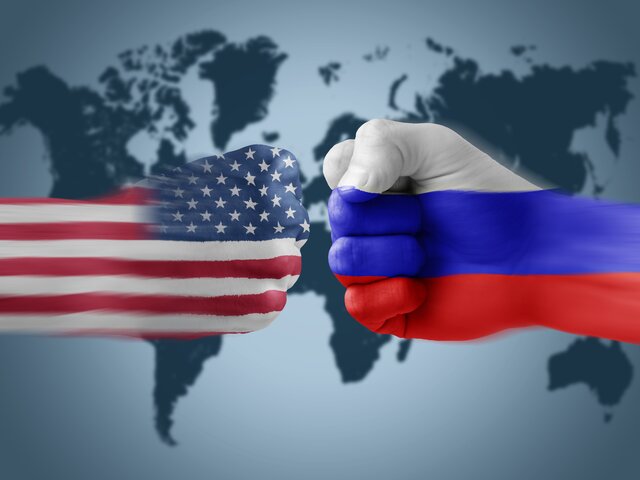 Ведущий Fox News обвинил американские власти в стремлении развязать войну с Россией
