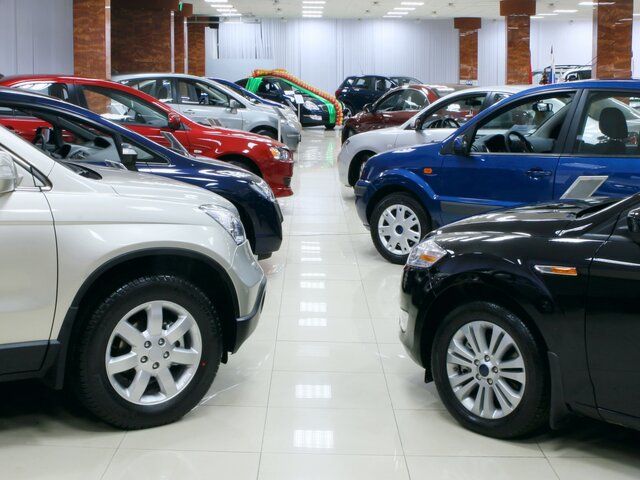 Более 50 машин иностранных брендов вошли в список параллельного импорта Минпромторга РФ