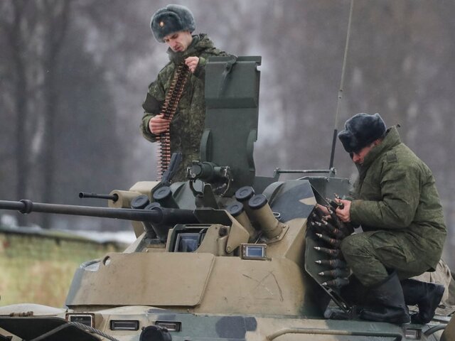 Кириенко анонсировал обучение бывших военных в качестве наставников для молодежи