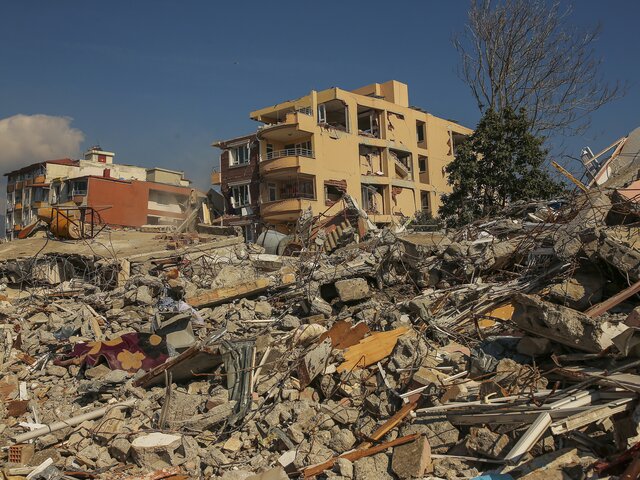 Число погибших в результате землетрясений в Турции превысило 45 тысяч человек
