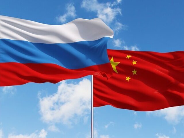 Конгрессмен США заявил, что Китай может отправить России сотни беспилотников