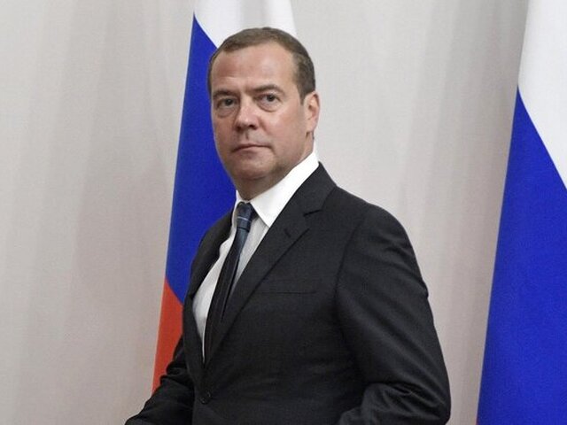 Медведев заявил, что у Запада не получится развалить Россию, как СССР