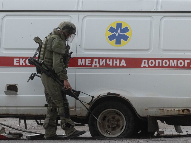 В ЛНР заявили, что ВСУ в Артемовске перевозят военных и снаряды на медицинских машинах