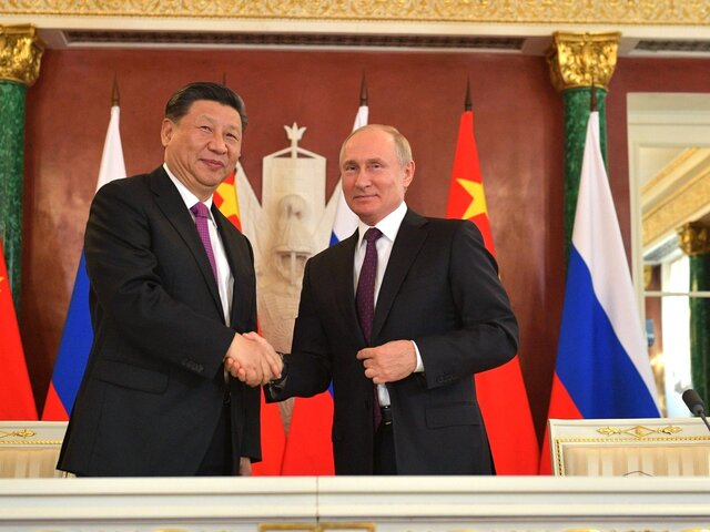 Политолог заявил, что переизбрание Си Цзиньпина на третий срок сблизит Китай с Россией