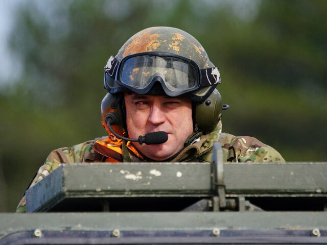 Глава Минобороны Британии заявил об острой необходимости в замене военной техники
