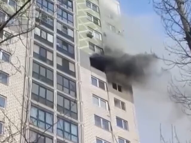 Три человека погибли при пожаре в жилом доме на юго-западе Москвы