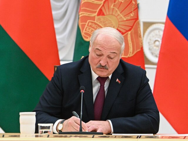 Лукашенко выразил надежду на то, что Запад возобновит диалог о безопасности