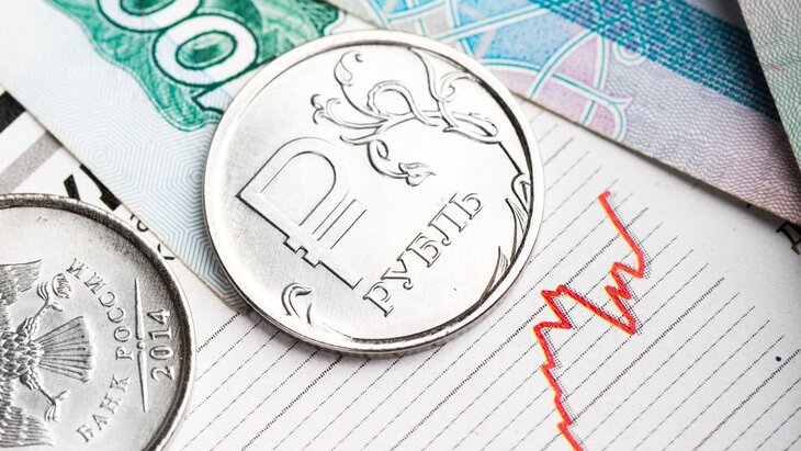 Экономист заявил, что курс рубля будет ослабевать до лета 2023 года –  Москва 24, 27.12.2022