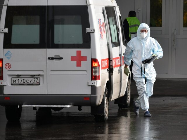 В России за сутки госпитализированы 1 108 человек с коронавирусом