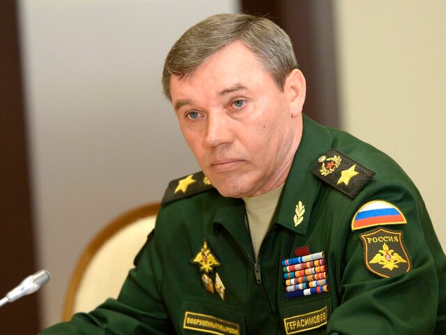 Шойгу назначил Герасимова командующим объединенной группировкой войск в зоне СВО