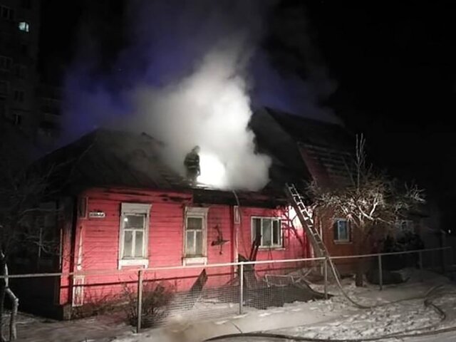 Два человека погибли в результате пожара в частном доме в Егорьевске