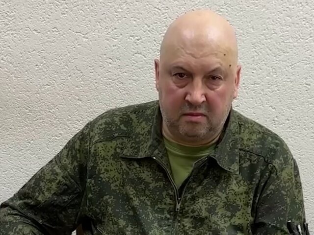 В ОНК Москвы опровергли слухи о содержании Суровикина в Лефортово