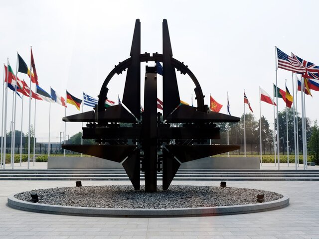 Контингент НАТО заявил о военных учениях в июле в Косове