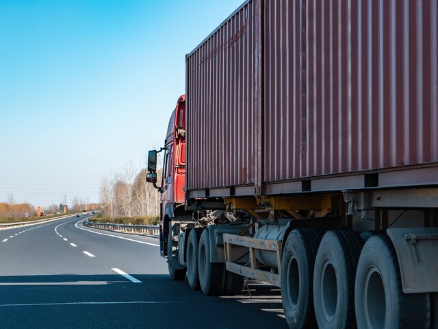 Запрет РФ на въезд польских грузовиков серьезно ударит по Варшаве – СМИ