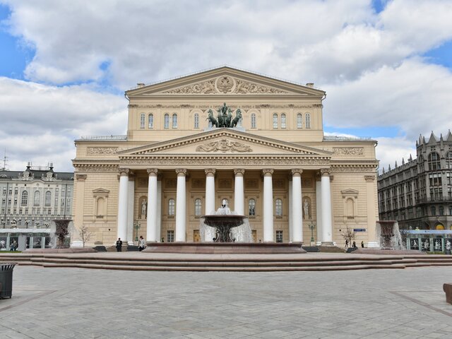 Песков рассказал, что главу Большого театра назначает не президент