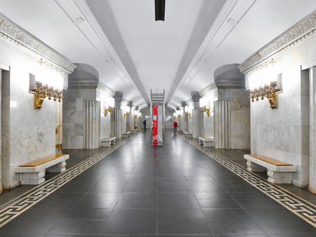 Собянин: 48 станций московского метро являются объектами культурного наследия