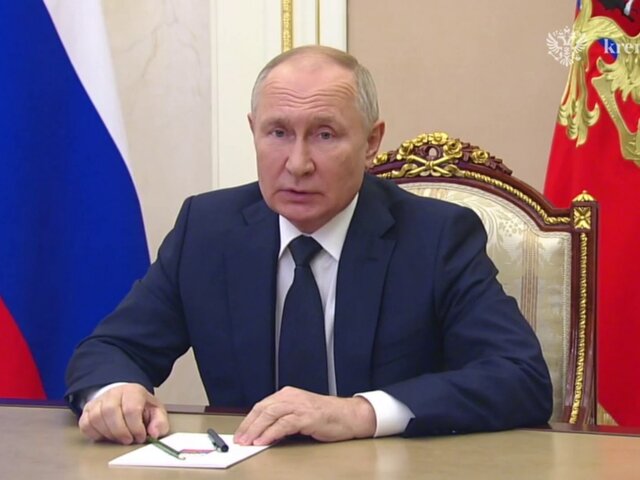 Путин заявил о просчете Запада, который считал банки РФ денежной 