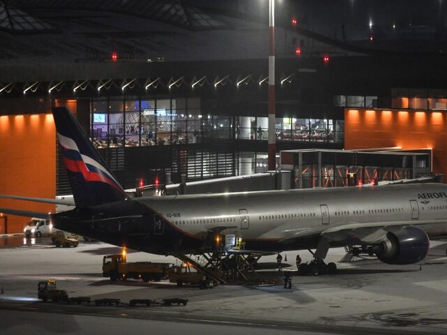 Почти 80 рейсов задержали или отменили в аэропортах Москвы