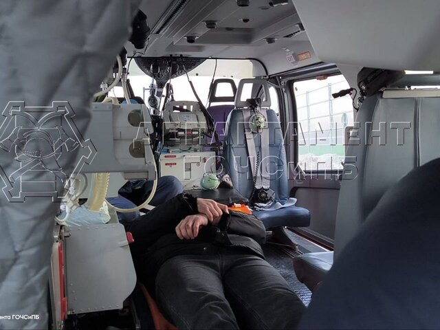 Пострадавшего в ДТП мужчину госпитализировали вертолетом Московского авиацентра