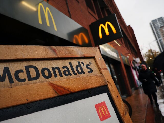 McDonald's планирует внести изменения в рецепты бургеров – СМИ